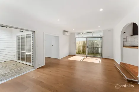 Property photo of 99 Oak Street Beaumaris VIC 3193