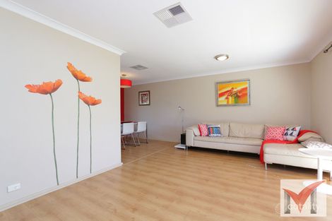 Property photo of 4 Philmore Crescent Kardinya WA 6163