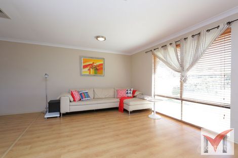 Property photo of 4 Philmore Crescent Kardinya WA 6163