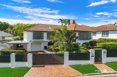 10 Coonara St, Holland Park, QLD 4121