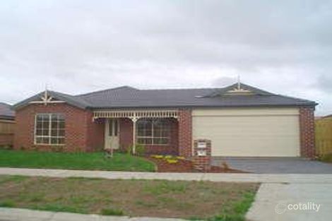 3 Glade Ct, Cranbourne, VIC 3977