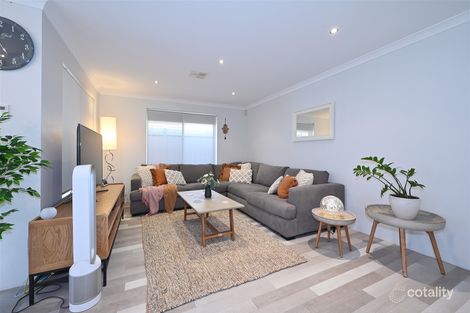 Property photo of 5 Winona Link Banksia Grove WA 6031