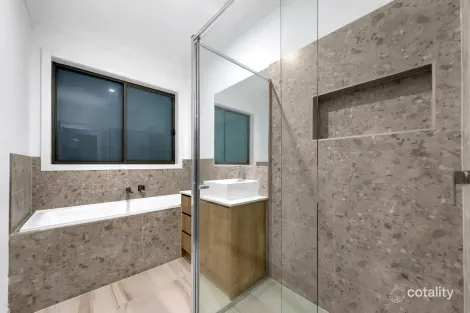 Property photo of 4 Rouge Avenue Wollert VIC 3750