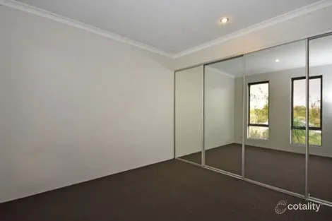 Property photo of 39 Grassdale Parkway Ellenbrook WA 6069