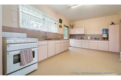 Property photo of 297 Dawbarn Street Koongal QLD 4701