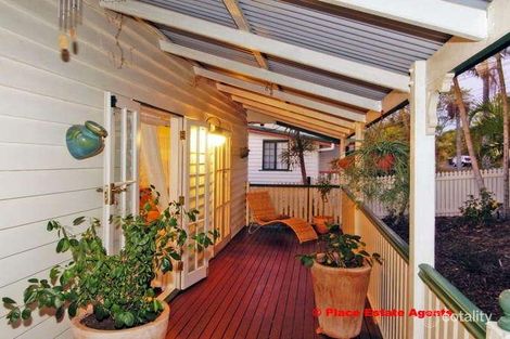 Property photo of 26 Lockyer Street Camp Hill QLD 4152