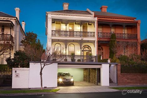 18 Mathoura Rd, Toorak, VIC 3142