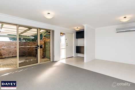 Property photo of 1/249 St Brigids Terrace Doubleview WA 6018