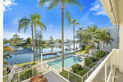 Property photo of 14/52 Back Street Biggera Waters QLD 4216