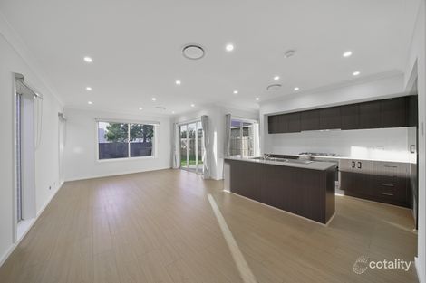 Property photo of 18 Contour Road Austral NSW 2179