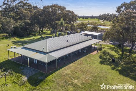 Property photo of 304 Leipold Road Oldbury WA 6121