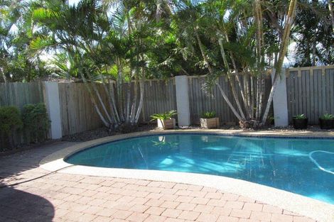 Property photo of 16 Koorin Drive Warana QLD 4575