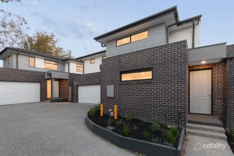 Property photo of 2/30 Cameron Road Croydon VIC 3136