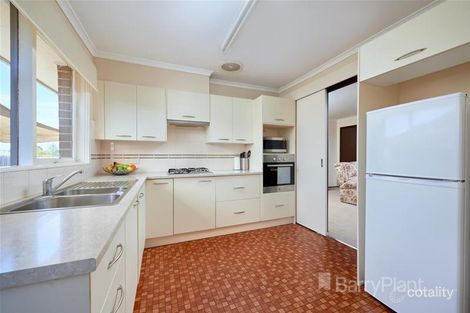 Property photo of 2/3 Rhoden Court Dandenong North VIC 3175