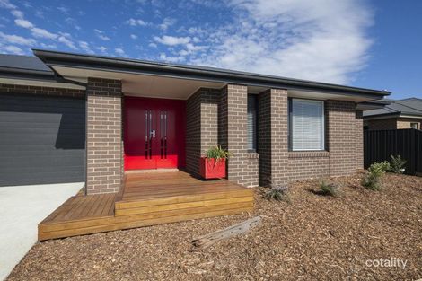 Property photo of 95 Oshannassy Parade Lucas VIC 3350