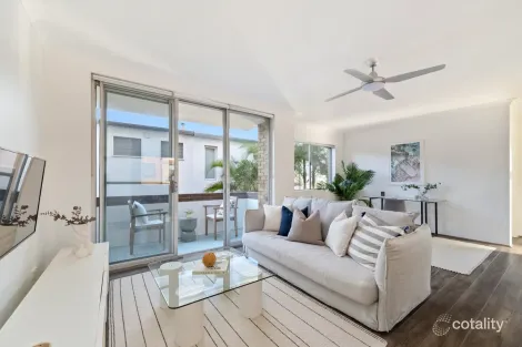 Property photo of 1/6 Second Avenue Maroubra NSW 2035