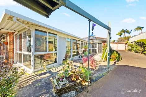 Property photo of 23 Plane Tree Circuit Woongarrah NSW 2259