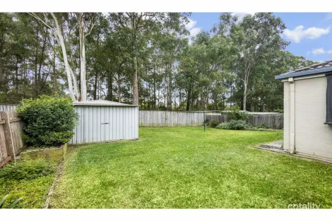 Property photo of 50 Lord Howe Drive Ashtonfield NSW 2323