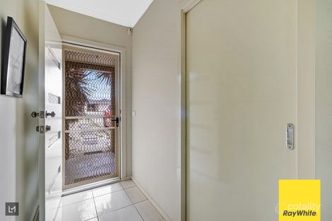 Property photo of 2/49 Westmeadows Lane Truganina VIC 3029