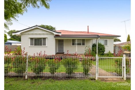 737 Ruthven St, South Toowoomba, QLD 4350