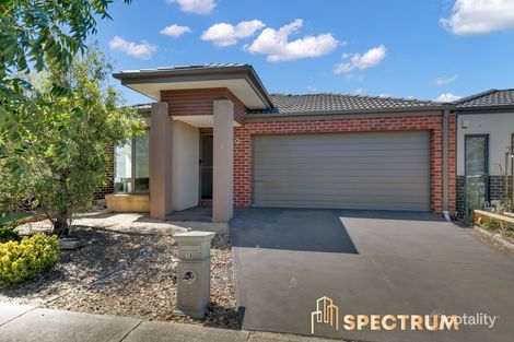 Property photo of 10 Mazel Drive Tarneit VIC 3029