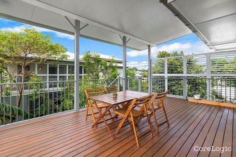 Property photo of 104 Brisbane Corso Fairfield QLD 4103