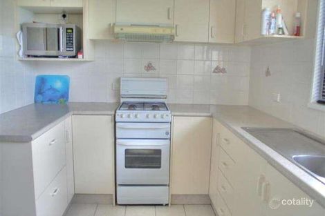 Property photo of 10 Kywong Place Kooringal NSW 2650