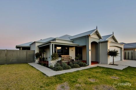Property photo of 17 Grandite Fairway Australind WA 6233