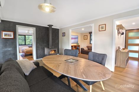 Property photo of 11 Stephenson Grove Howqua Inlet VIC 3723