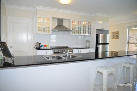 Property photo of 7 Emmaville Street Orange NSW 2800