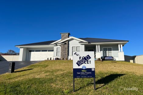 Property photo of 69 Hume Street Yass NSW 2582