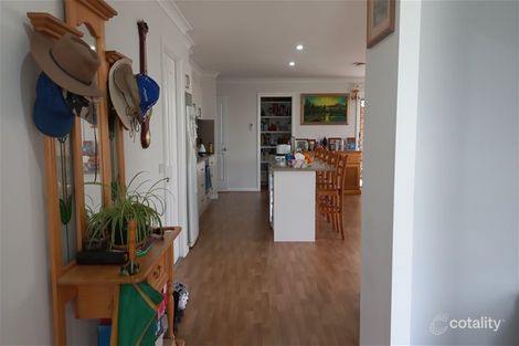 Property photo of 24 Amber Close Kelso NSW 2795