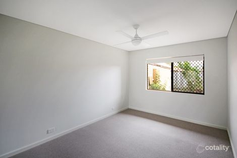 2/64 Broadsea Ave, Maroochydore, QLD 4558