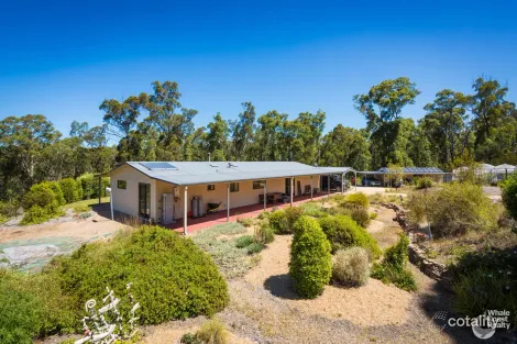 1093 Wagonga Scenic Dr, Narooma, NSW 2546