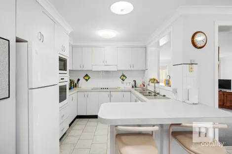 Property photo of 8 Spencer Road Mannering Park NSW 2259