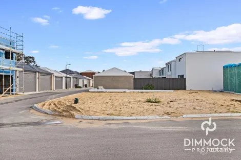 16 Stallion Rd, Cockburn Central, WA 6164