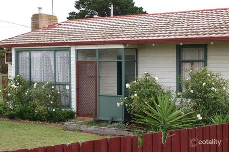 33 Camellia Cres, Norlane, VIC 3214