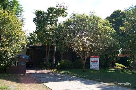 4 Avon Ct, Thornlie, WA 6108