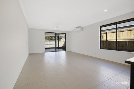 Property photo of 86 Chambers Ridge Boulevard Park Ridge QLD 4125