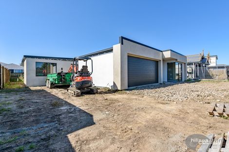 Property photo of 27 Lanier Close Oxenford QLD 4210
