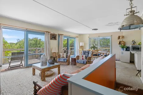 Property photo of 40 Ennisvale Avenue Sandy Point VIC 3959