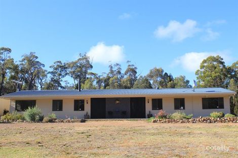 883 Sandy Point Rd, Lower Boro, NSW 2580
