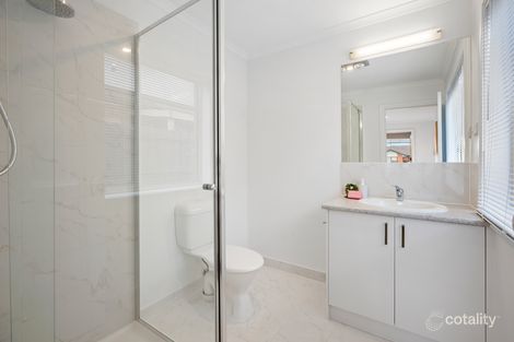 Property photo of 64 Waradgery Drive Rowville VIC 3178
