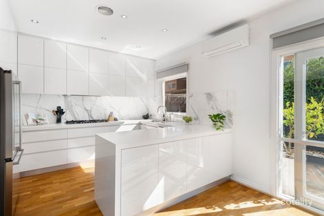 Property photo of 4/543-555 Glen Huntly Road Elsternwick VIC 3185