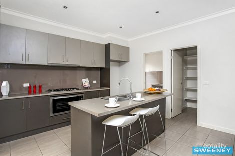 Property photo of 9 Brook Street Caroline Springs VIC 3023