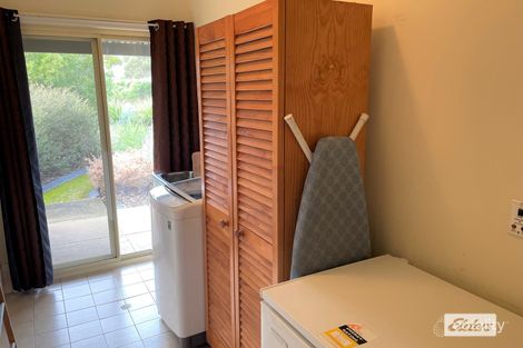 Property photo of 18 Bluebush Court Murray Bridge South SA 5253