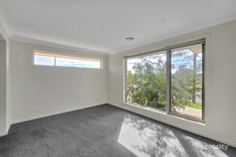 Property photo of 10 Yering Street Mount Duneed VIC 3217