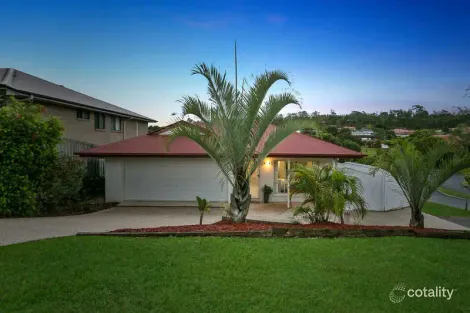 1 Ainslie St, Pacific Pines, QLD 4211