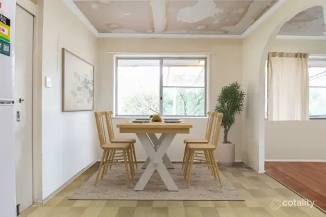 Property photo of 43 Hutton Road Ferny Hills QLD 4055