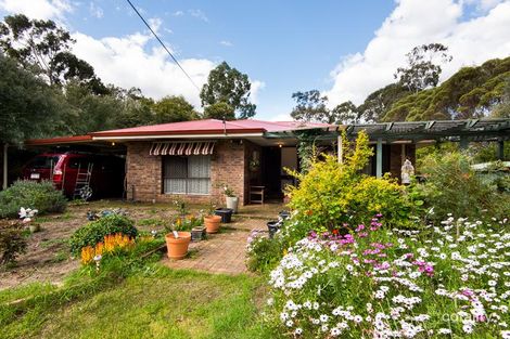 Property photo of 5 Johnmoore Court Glen Forrest WA 6071
